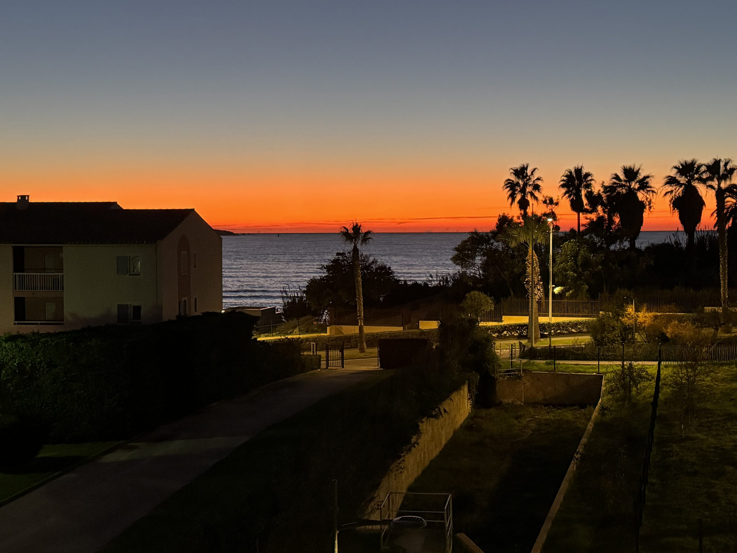 Travaux appartement de six fours les plages - image